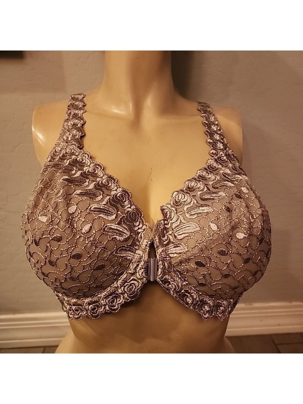 Amoureuse Bra 38D Brown Underwire Unlined Front Closure